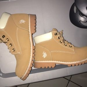 uspa boots